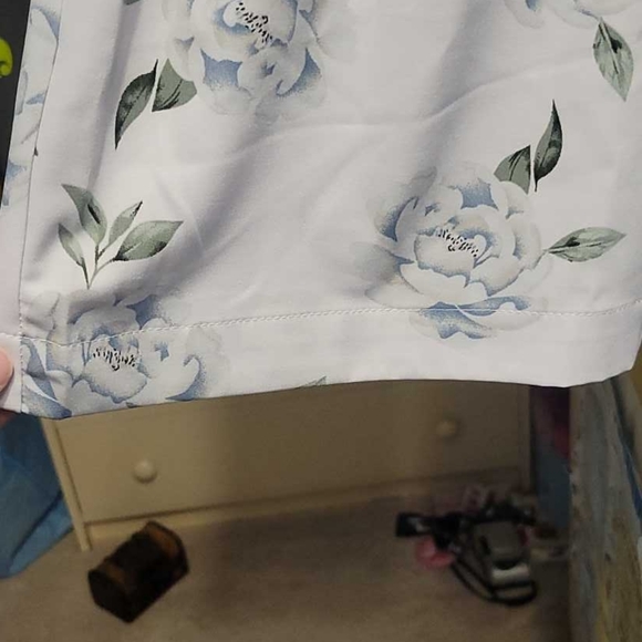 Flare pants new with tags - Picture 2 of 4